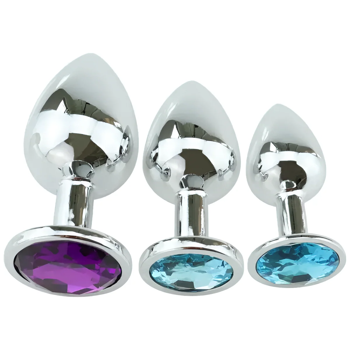 Stainless steel but plug contains 3 sizes ANTI RUST